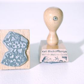 Mutiges Schaf mit Schutzengel